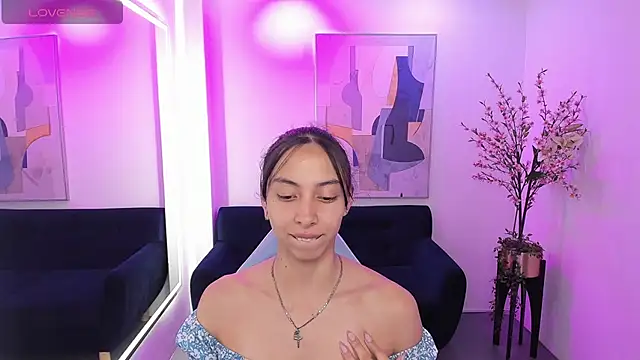 Snapshot of Ary_gala chatting on April 6, 2026, 11:22 am Ary gala online show from April 6, 2026, 11:22 am