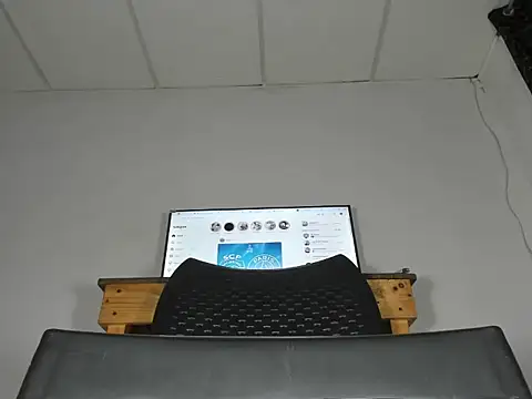 Snapshot of nickytabitch chatting on January 18, 2026, 10:35 pm nickytabitch online show from January 18, 2026, 10:35 pm