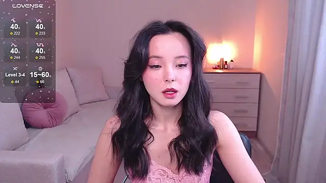 lia hetty online show from February 14, 2025, 12:25 pm