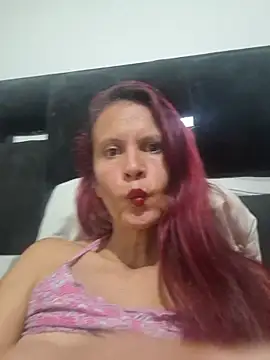 cintia love online show from February 28, 2026, 8:32 pm