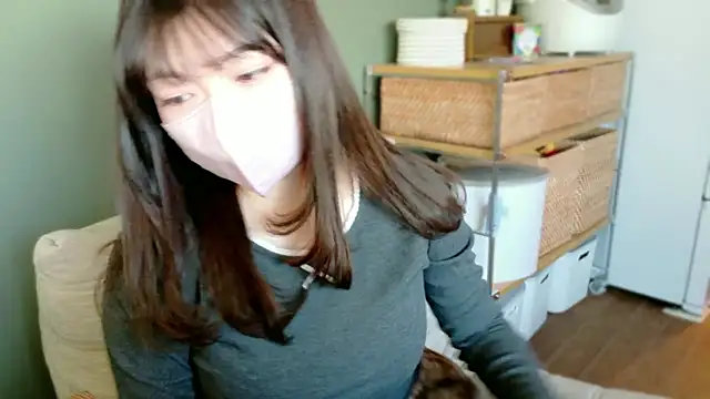   Yui  online show from February 9, 2026, 4:38 am