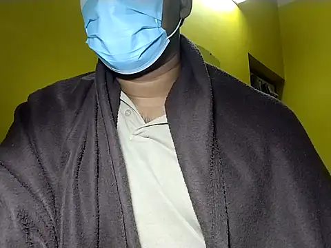 Snapshot of Lucky___05 chatting on January 10, 2026, 8:16 am Lucky 05 online show from January 10, 2026, 8:16 am