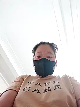 donaaa2 online show from January 15, 2026, 8:52 am