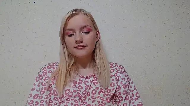 Dami1820 online show from January 6, 2026, 10:45 pm