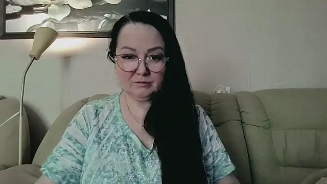 infinity loveliness online show from March 17, 2026, 6:17 am