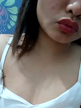 Snapshot of Sweet--Sexy chatting on April 14, 2026, 7:20 pm Sweet--Sexy online show from April 14, 2026, 7:20 pm