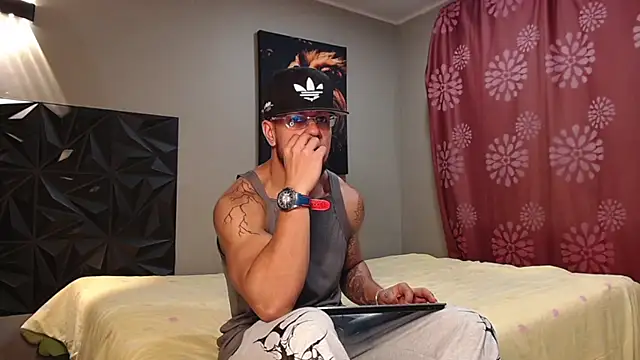 Snapshot of jacob_bentley chatting on February 23, 2026, 11:46 pm jacob bentley online show from February 23, 2026, 11:46 pm