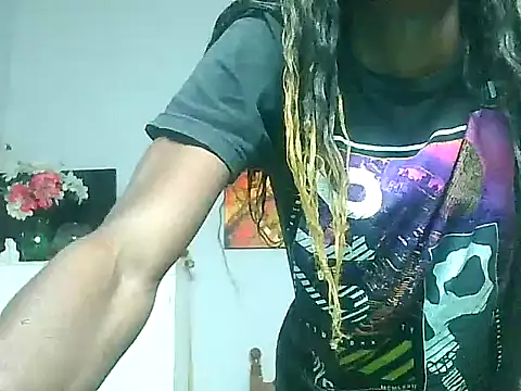 fetichefantasi24cm online show from January 15, 2026, 12:15 am