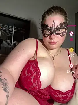 cherrylust12 online show from June 12, 2026, 11:14 pm
