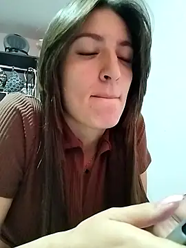 Snapshot of tina2204 chatting on February 17, 2026, 2:13 pm tina2204 online show from February 17, 2026, 2:13 pm