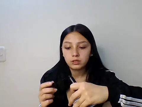 persefxne online show from March 28, 2026, 11:04 pm