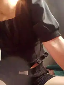 Asami 6868 online show from April 12, 2026, 1:54 am