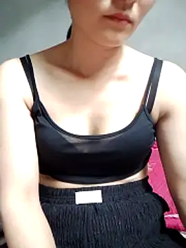 Snapshot of Asami_6868 chatting on April 23, 2026, 7:41 am Asami 6868 online show from April 23, 2026, 7:41 am