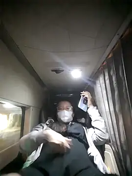 Snapshot of lina_loveee chatting on February 5, 2026, 1:38 pm lina loveee online show from February 5, 2026, 1:38 pm