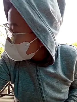 Snapshot of lina_loveee chatting on February 24, 2026, 6:55 am lina loveee online show from February 24, 2026, 6:55 am