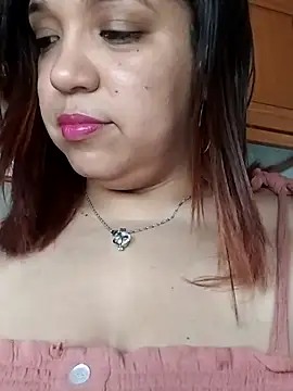 neenita69 online show from January 15, 2026, 1:48 pm