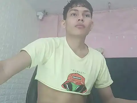 brosscams2025 online show from February 9, 2026, 9:30 pm