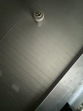 lriana miller online show from April 16, 2026, 9:04 pm