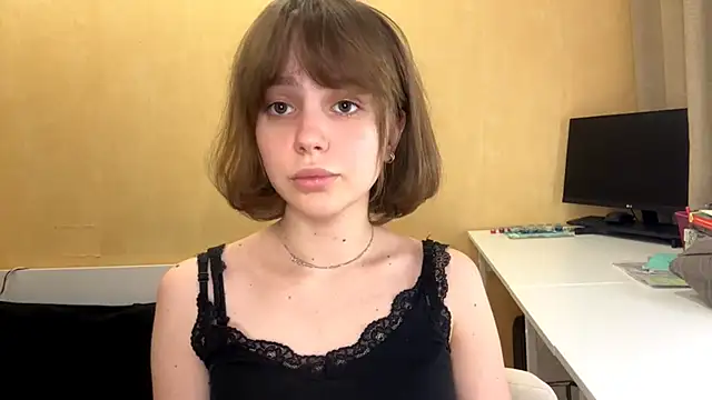 lil glow online show from January 13, 2026, 12:21 pm