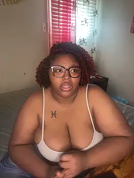 Chocolatebunnyxx96 online show from February 20, 2026, 6:30 pm
