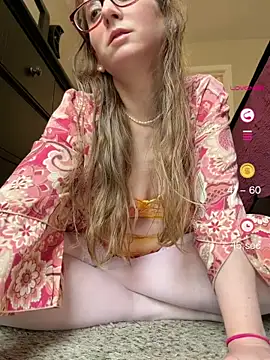 Elenore hoesevelt online show from June 6, 2026, 7:40 pm