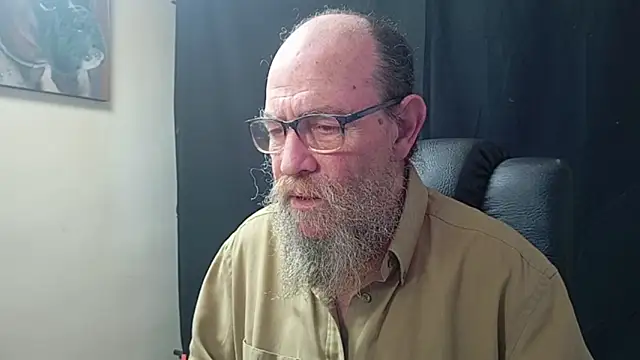 Uncle Hottie online show from April 7, 2026, 4:51 pm