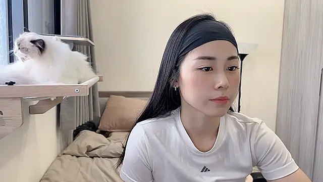 BabyOneDaily online show from January 13, 2026, 3:23 am