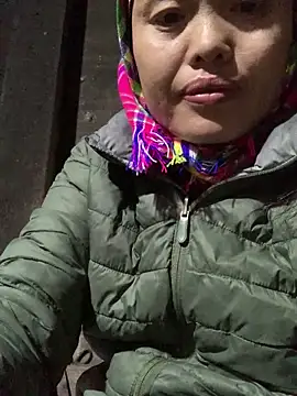 Snapshot of hinicky-0 chatting on January 7, 2026, 1:46 pm hinicky-0 online show from January 7, 2026, 1:46 pm