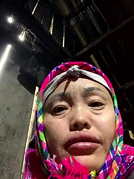 Snapshot of hinicky-0 chatting on January 8, 2026, 2:03 am hinicky-0 online show from January 8, 2026, 2:03 am