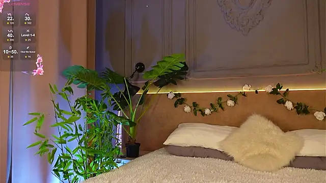 Lil  Fleur online show from February 3, 2026, 8:36 pm