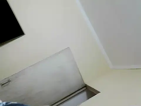 Snapshot of ArtAni69 chatting on March 19, 2026, 5:17 pm ArtAni69 online show from March 19, 2026, 5:17 pm