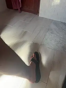 Snapshot of pitsho51 chatting on March 31, 2026, 12:38 pm pitsho51 online show from March 31, 2026, 12:38 pm