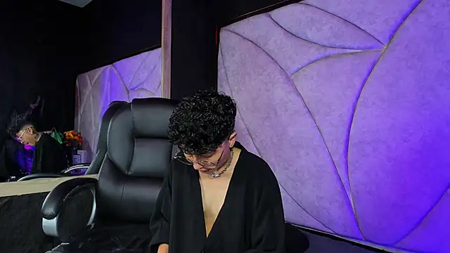 velvet mystic online show from April 11, 2026, 1:32 am