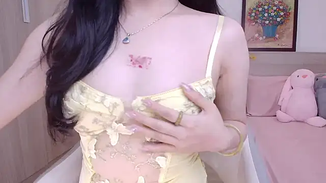 BunnyT Bae   online show from May 25, 2026, 9:59 am
