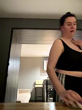 Jenny Jenn online show from January 17, 2026, 5:38 pm