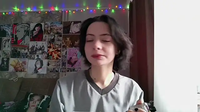 LxayBloom online show from January 19, 2026, 9:24 am