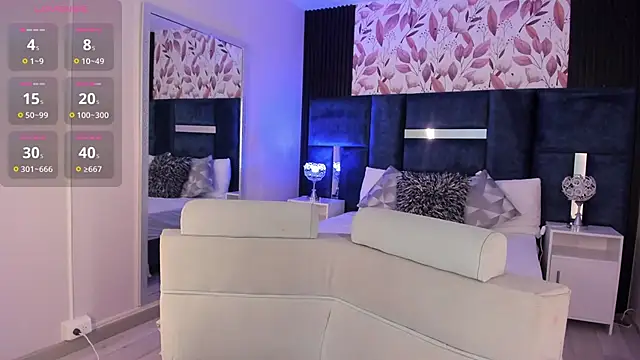 Snapshot of LolaGray__ chatting on February 25, 2026, 7:56 pm LolaGray online show from February 25, 2026, 7:56 pm
