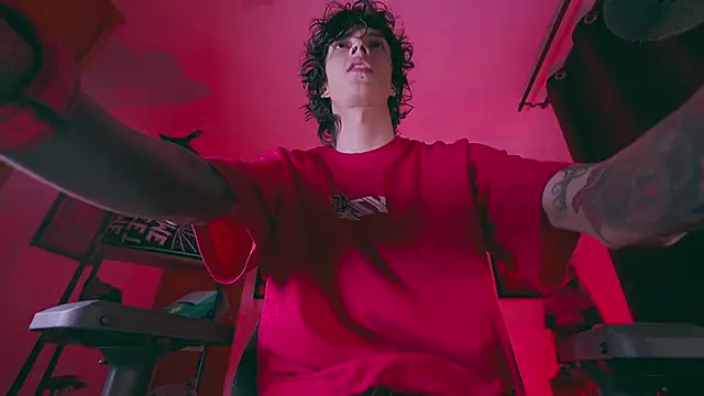 Olliver   y online show from February 8, 2026, 3:43 am