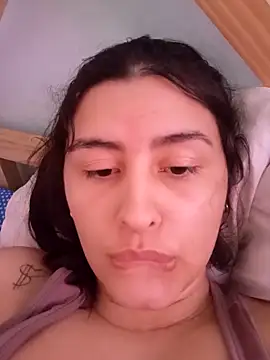 Tiffany06 online show from April 17, 2026, 7:50 pm