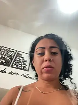 Snapshot of Cachinhossfd chatting on May 12, 2026, 10:34 am Cachinhossfd online show from May 12, 2026, 10:34 am