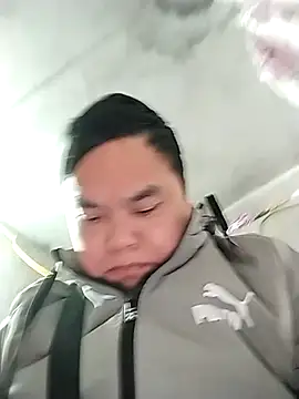 zuzu0099 online show from January 6, 2026, 3:32 am