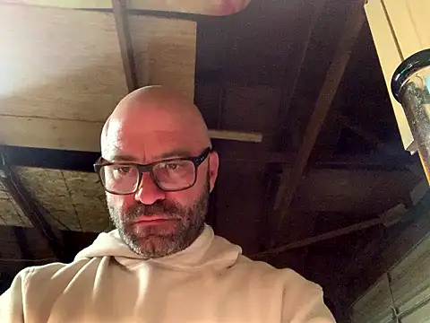 Snapshot of calimeatstick chatting on January 8, 2026, 1:57 pm calimeatstick online show from January 8, 2026, 1:57 pm