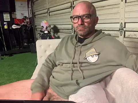 Snapshot of calimeatstick chatting on February 3, 2026, 1:49 pm calimeatstick online show from February 3, 2026, 1:49 pm