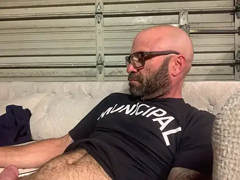 Snapshot of calimeatstick chatting on February 16, 2026, 2:13 pm calimeatstick online show from February 16, 2026, 2:13 pm