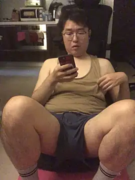 W0Ijn online show from April 6, 2026, 3:04 am