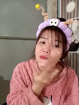 Happy sweet1 online show from January 14, 2026, 1:33 am