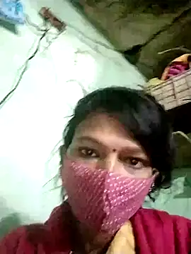 Snapshot of Miss__soniya106 chatting on February 2, 2026, 3:27 am Miss soniya106 online show from February 2, 2026, 3:27 am