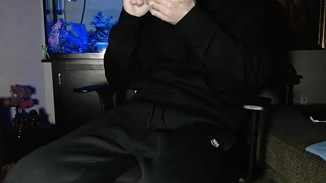 EspanolVato online show from January 14, 2026, 12:11 pm