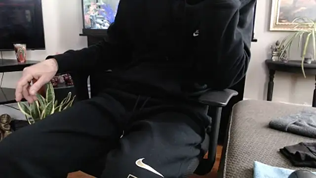 EspanolVato online show from February 8, 2026, 9:18 pm