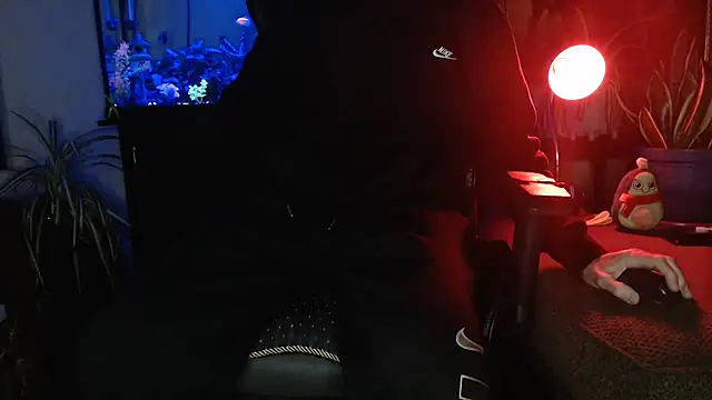 EspanolVato online show from April 12, 2026, 9:36 am